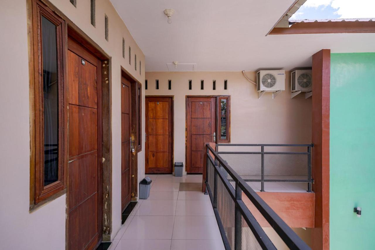 Reddoorz Syariah Near Bukit Teletubbies Padangsidempuan Hotel Exterior photo